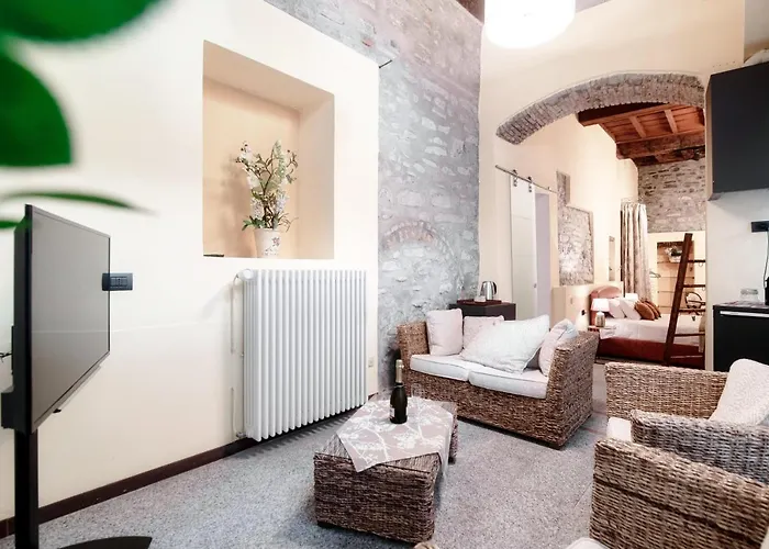 Historical Suites - The House Of Travelers