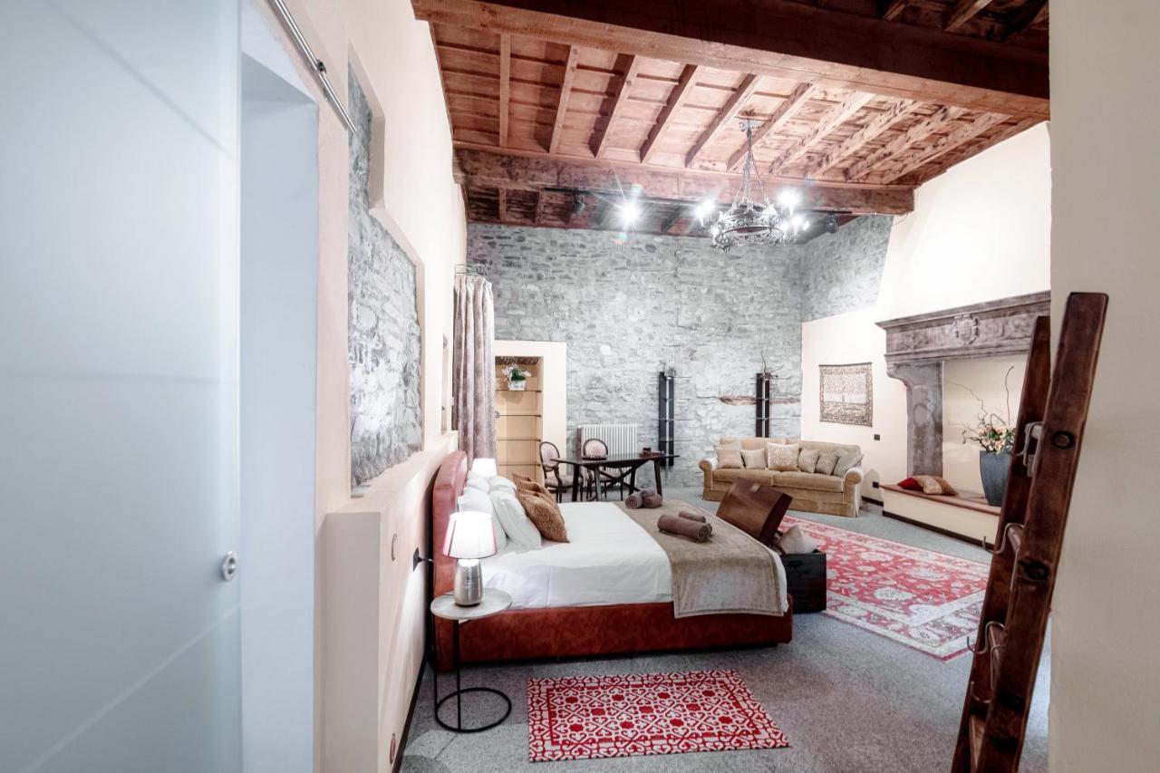 Maison d'hôtes Historical - The House Of Travelers