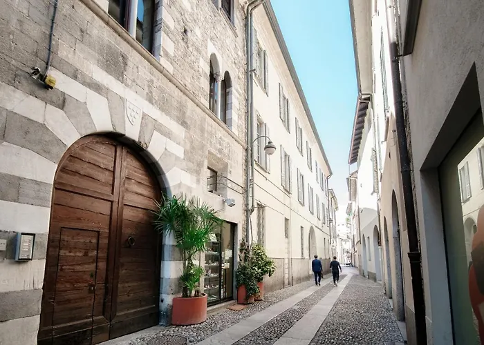 Historical Suites - The House Of Travelers