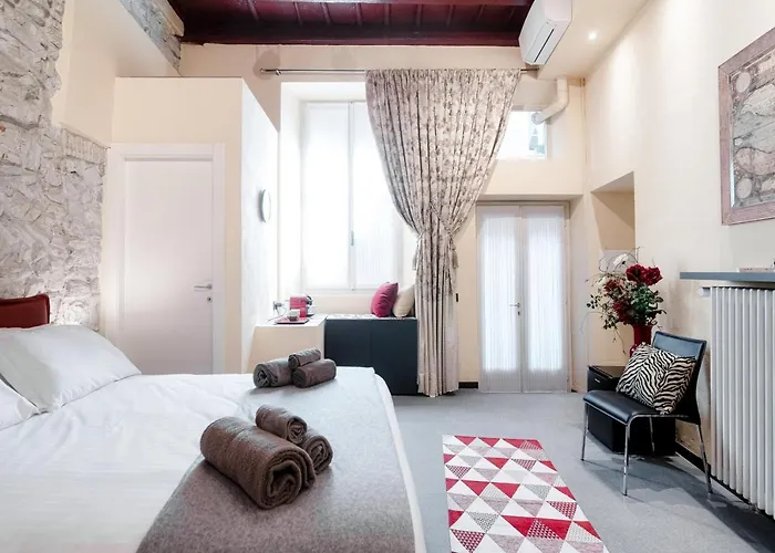 Historical Suites - The House Of Travelers
